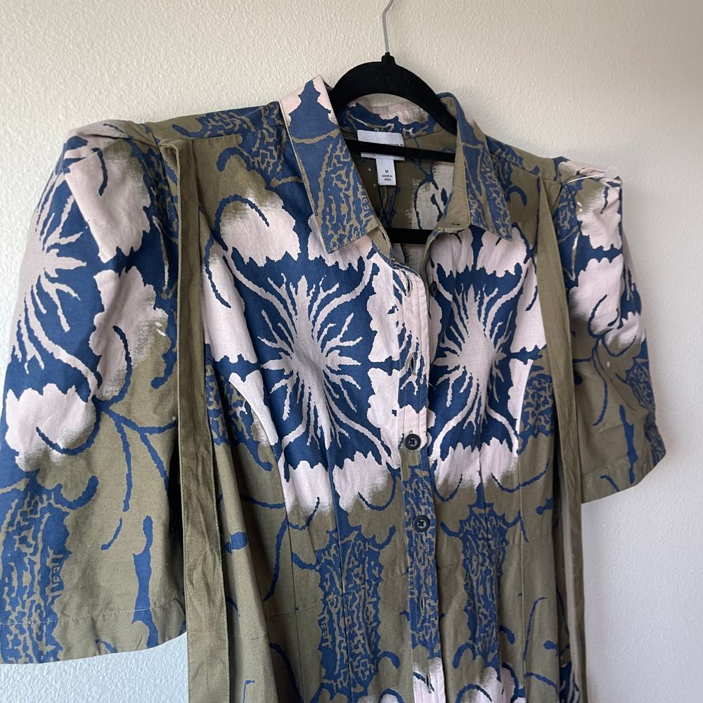 Making the Cut Puff Sleeve Dress - Picture 8 of 10
